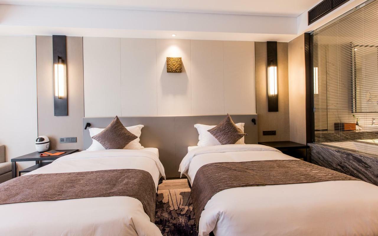 Howard Johnson By Wyndham Life Zhuoyuan Ningbo Dış mekan fotoğraf