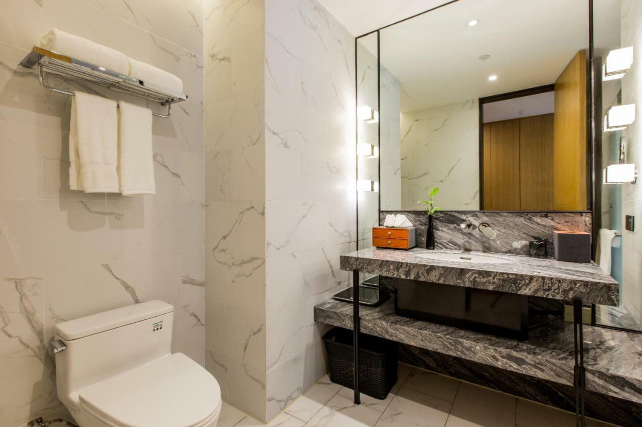 Howard Johnson By Wyndham Life Zhuoyuan Ningbo Dış mekan fotoğraf