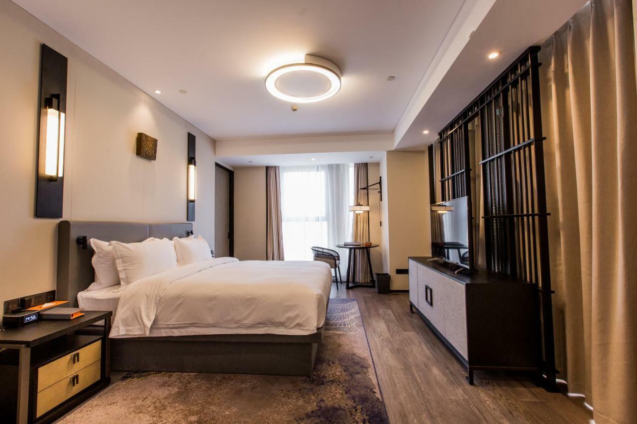 Howard Johnson By Wyndham Life Zhuoyuan Ningbo Dış mekan fotoğraf