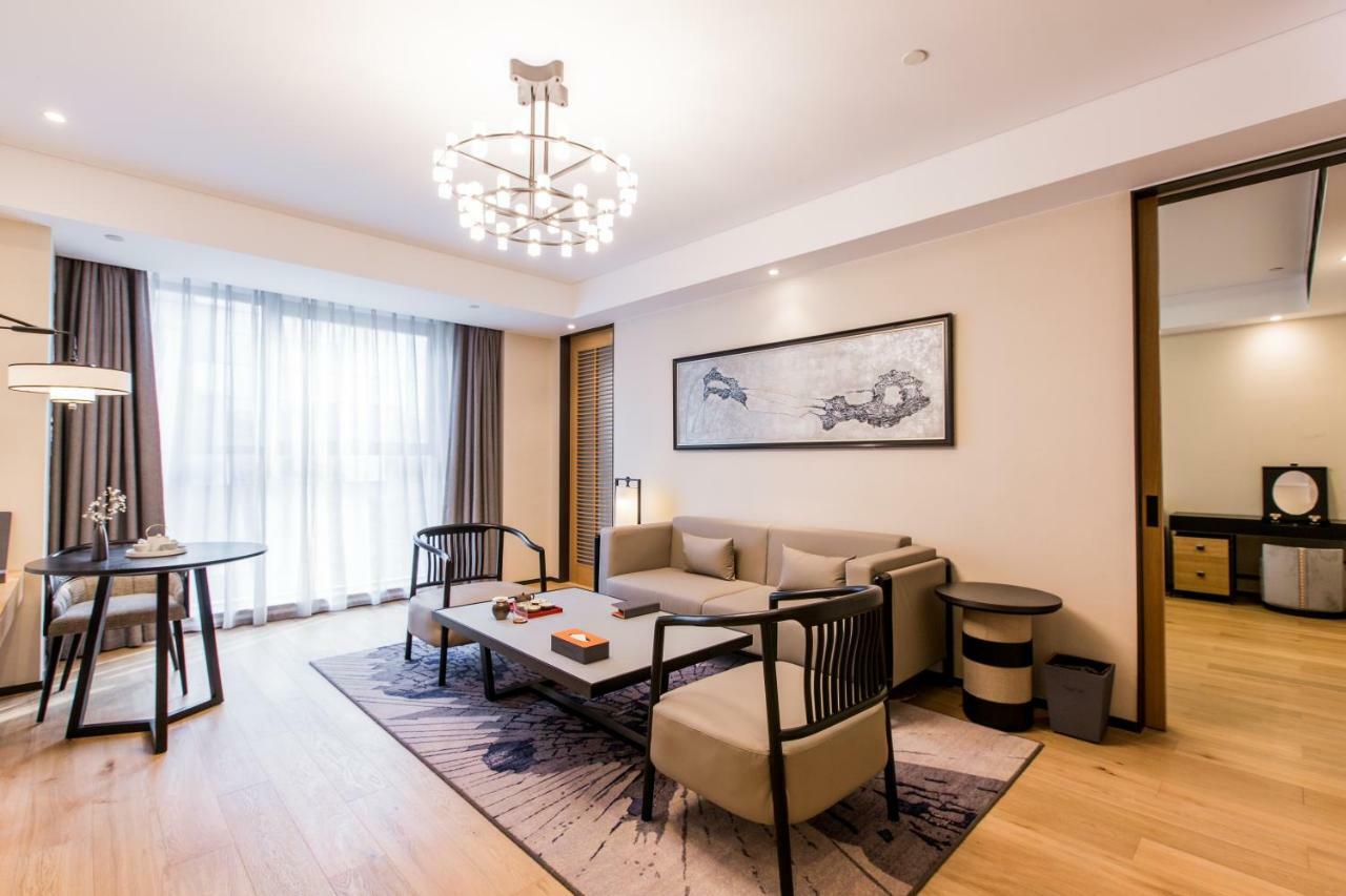 Howard Johnson By Wyndham Life Zhuoyuan Ningbo Dış mekan fotoğraf