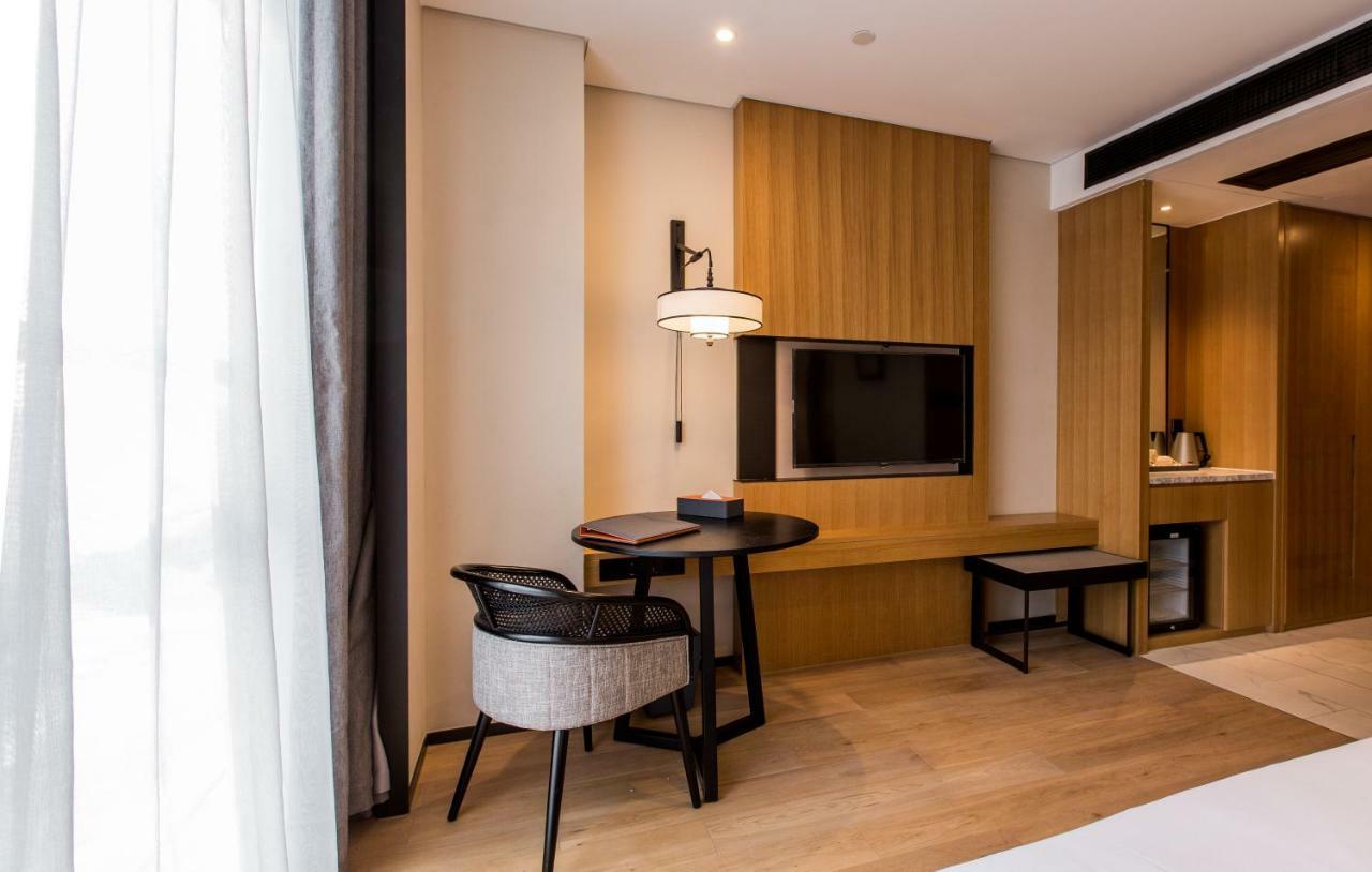 Howard Johnson By Wyndham Life Zhuoyuan Ningbo Dış mekan fotoğraf