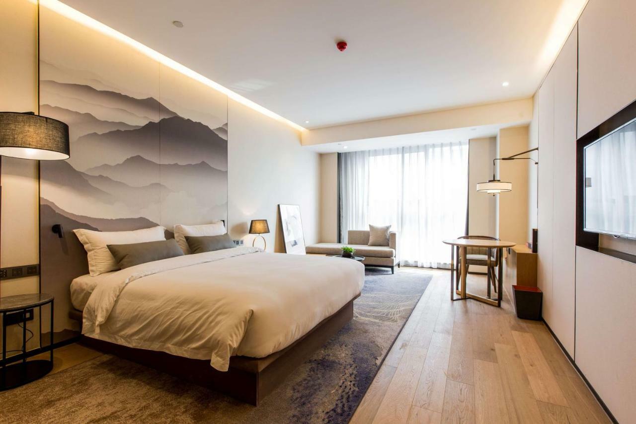 Howard Johnson By Wyndham Life Zhuoyuan Ningbo Dış mekan fotoğraf