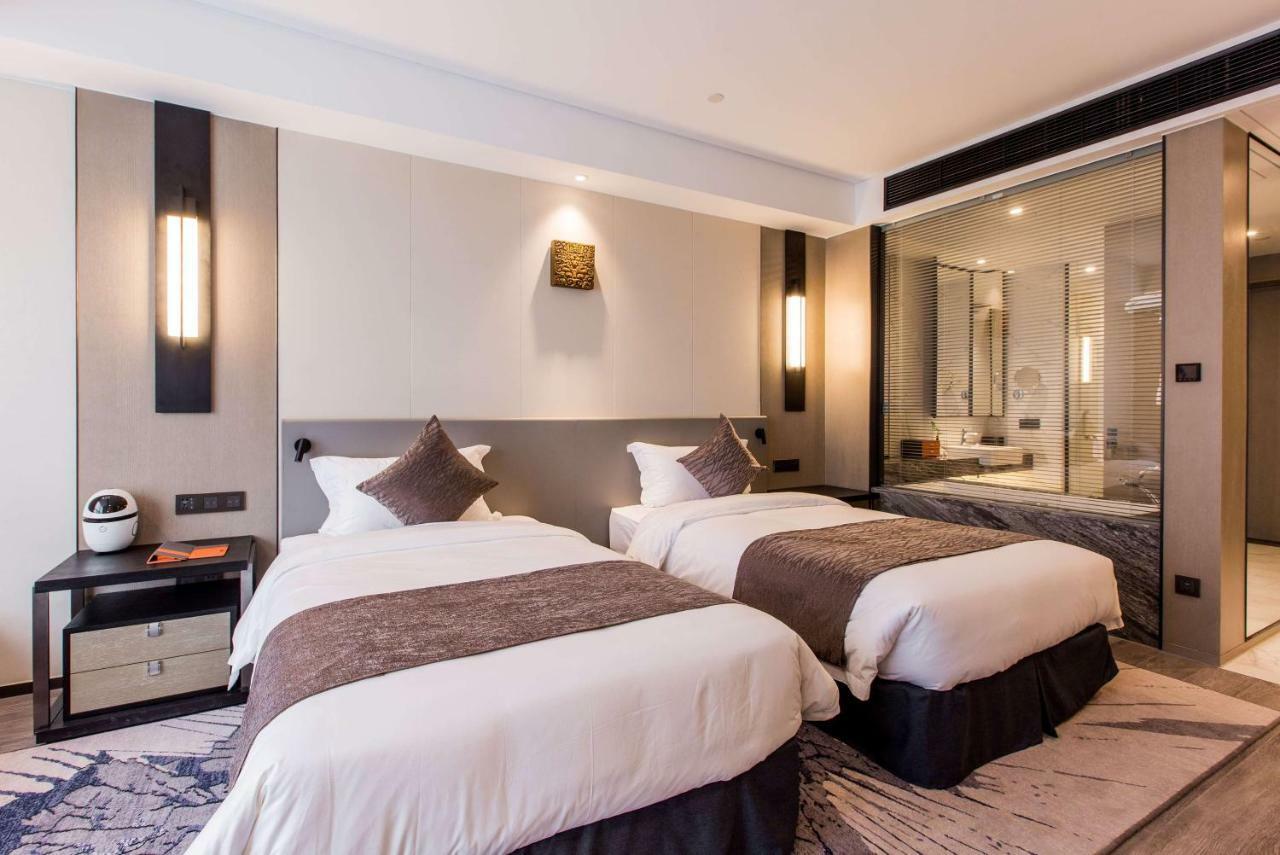 Howard Johnson By Wyndham Life Zhuoyuan Ningbo Dış mekan fotoğraf